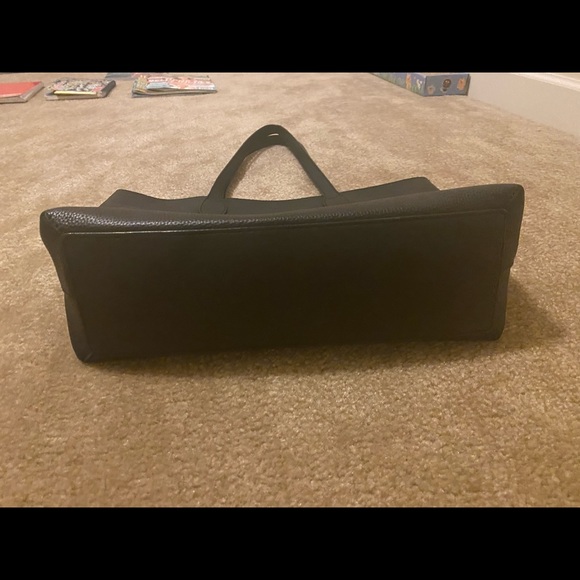 Burberry large black tote - Picture 4 of 5